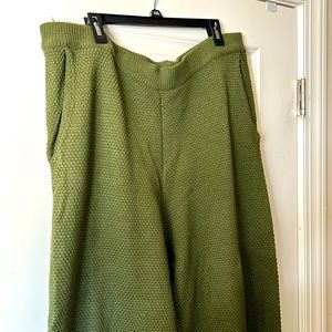 Wide leg, roomy, comfortable waffle weave lounge pants 3x